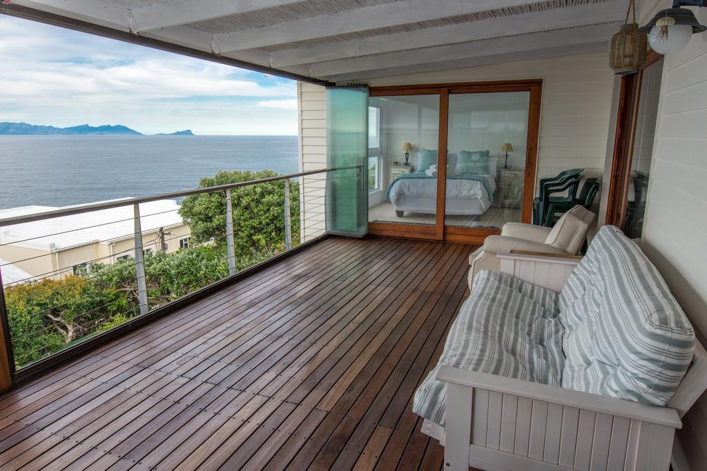 Quarterdeck Holiday Apartment Cape Town Exterior photo