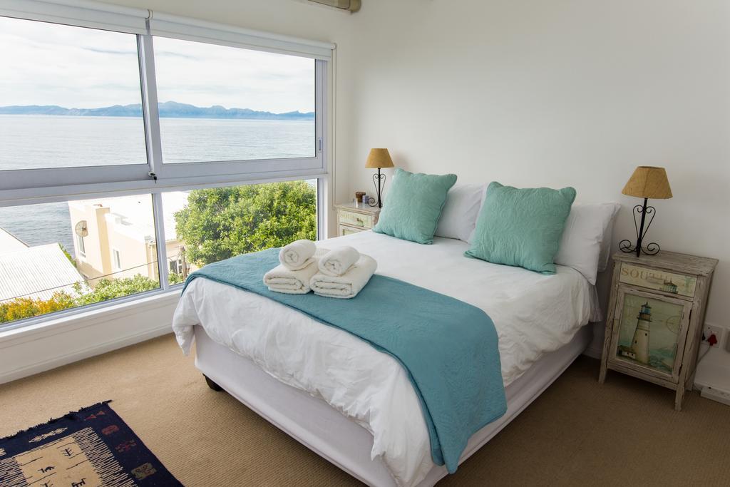 Quarterdeck Holiday Apartment Cape Town Exterior photo