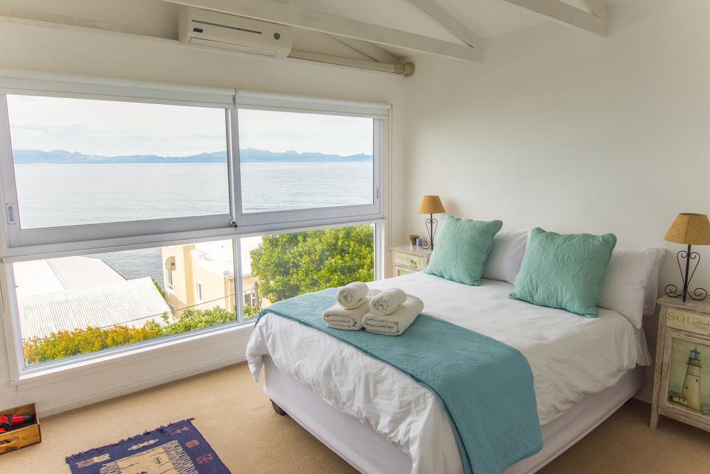 Quarterdeck Holiday Apartment Cape Town Exterior photo